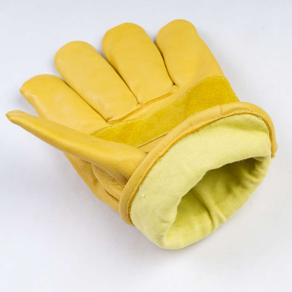 yellow gloves